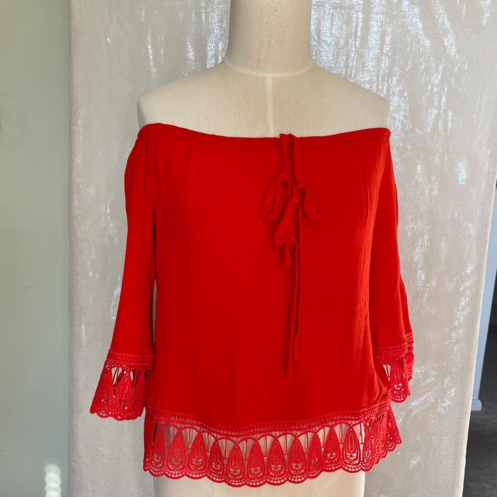 Cato Red Off-Shoulder Lace Trim Tunic Top